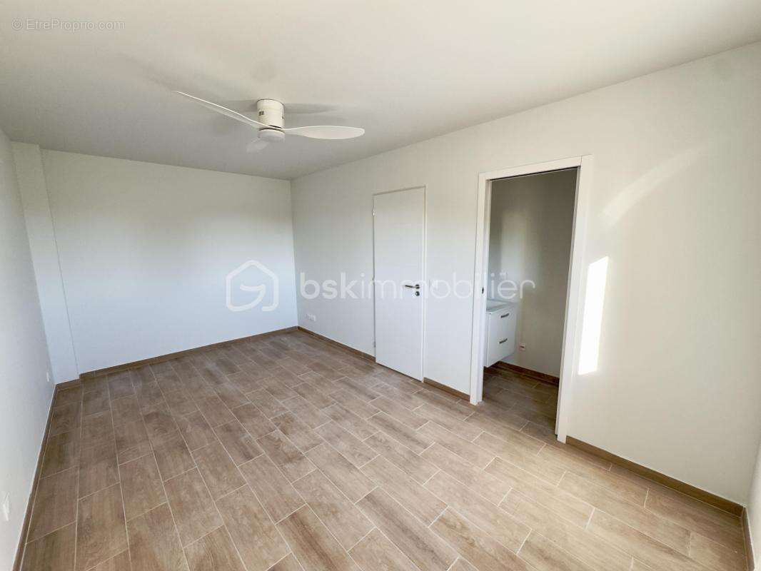 Maison à LA FARLEDE