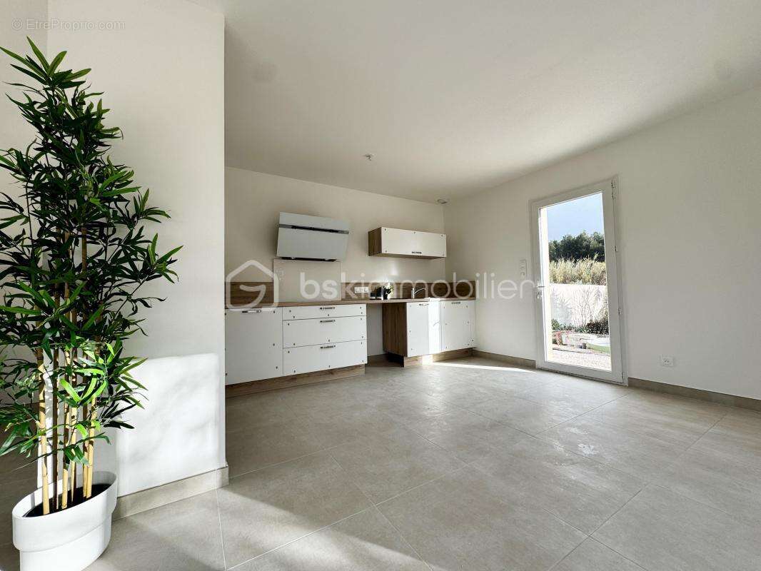 Maison à LA FARLEDE