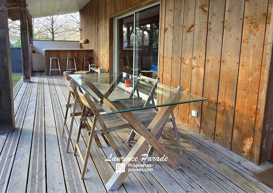 Maison à VENDAYS-MONTALIVET