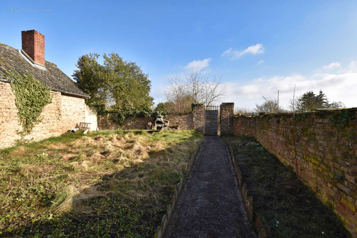 Maison à AILLY-SUR-SOMME