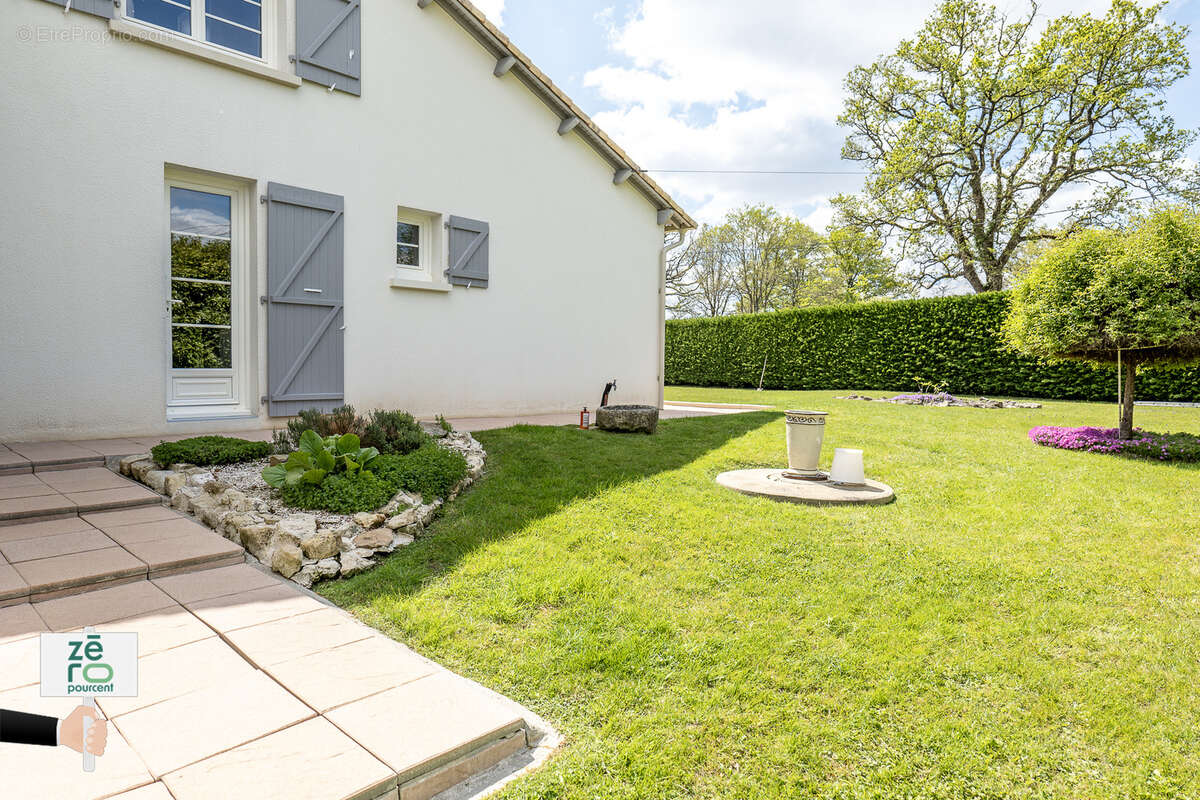 Maison à LES CLOUZEAUX