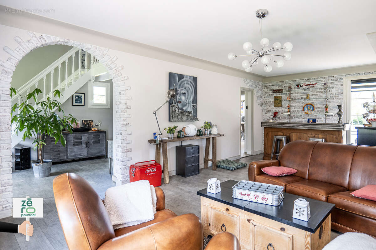 Maison à LES CLOUZEAUX