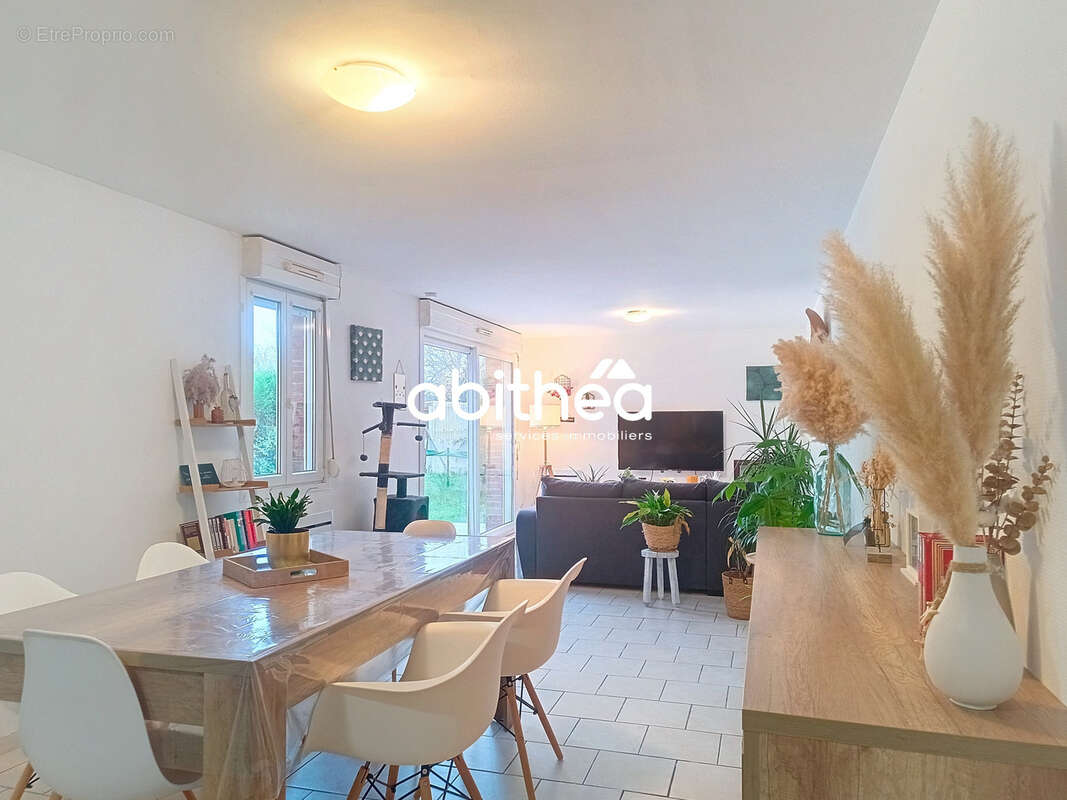 Appartement à ACHEVILLE