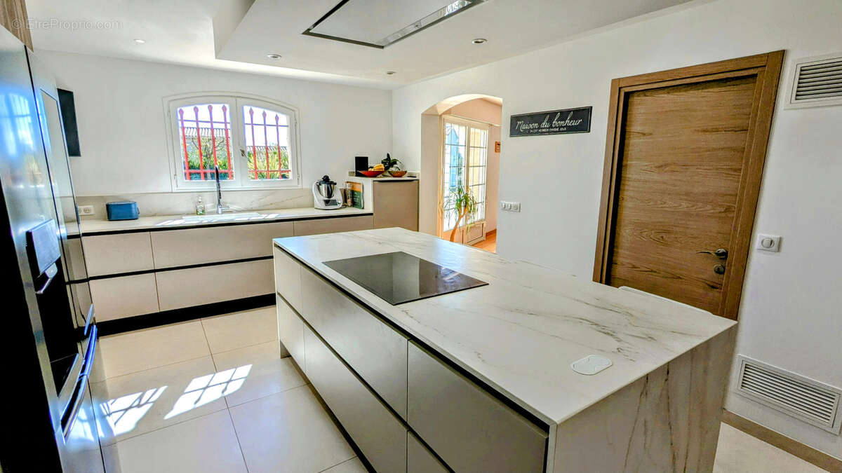 Maison à VENCE
