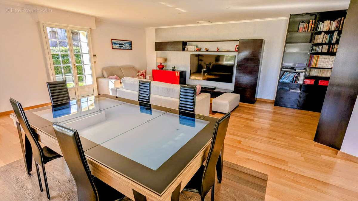 Maison à VENCE