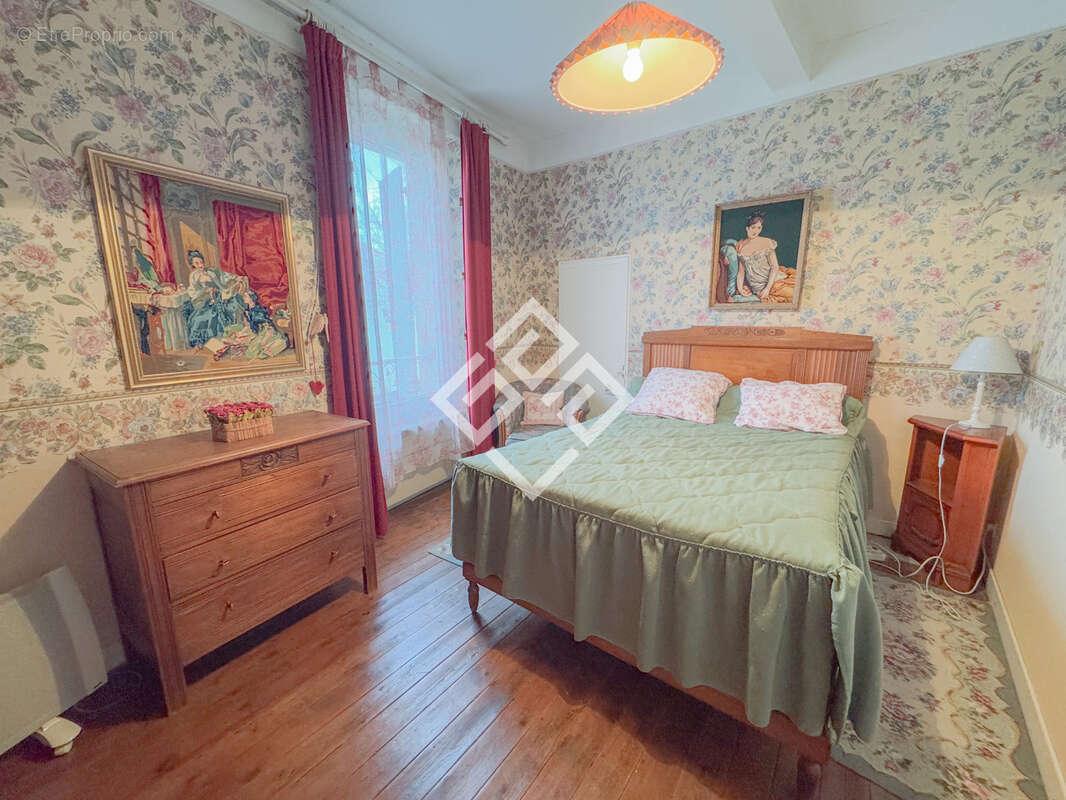 Maison à LEZIGNAN-CORBIERES