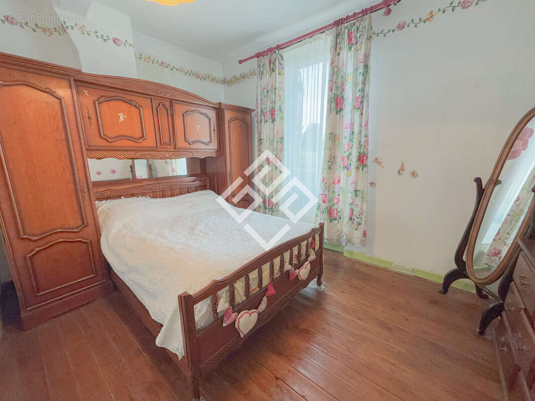 Maison à LEZIGNAN-CORBIERES