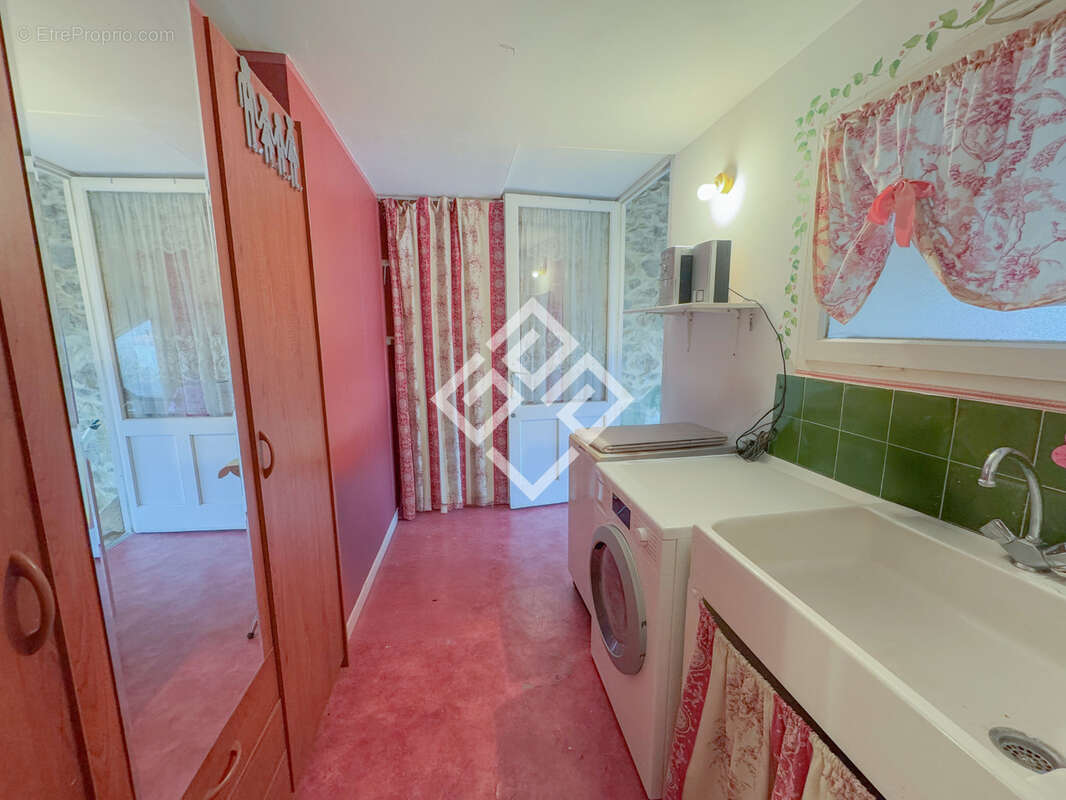 Maison à LEZIGNAN-CORBIERES