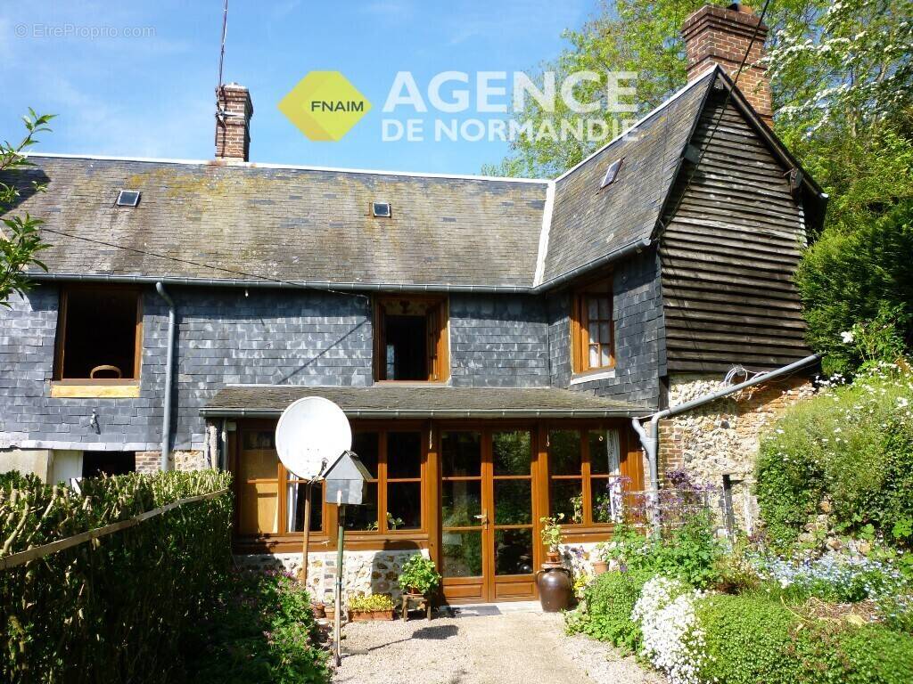 Maison à MONTREUIL-L&#039;ARGILLE