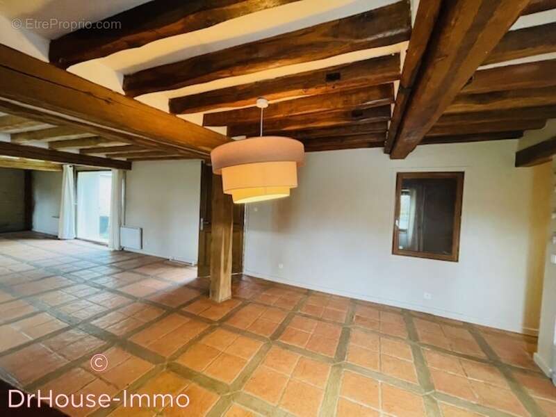 Maison à GIRONVILLE