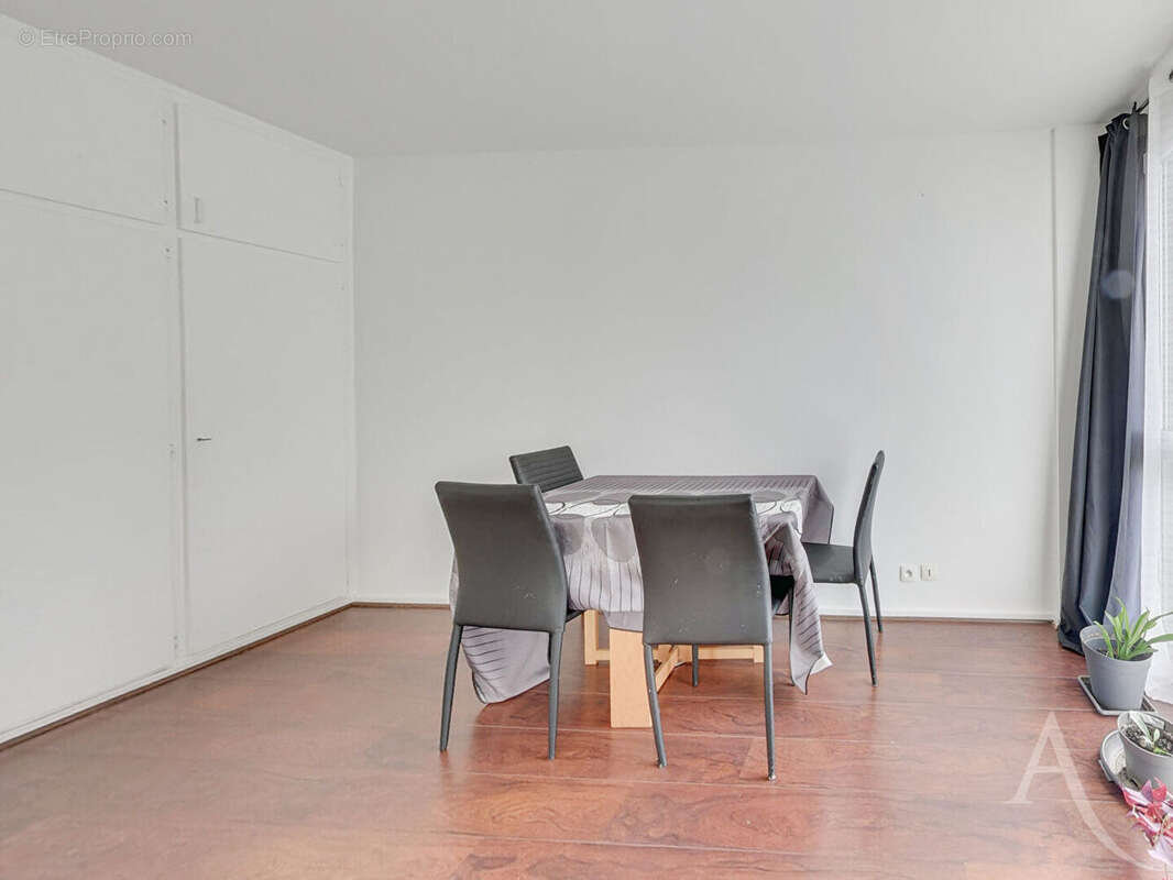 Appartement à MONTREUIL