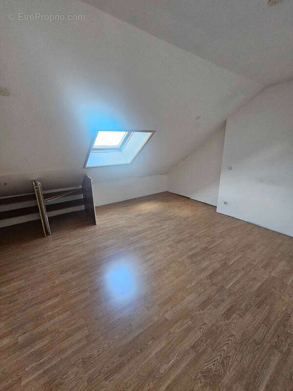 Maison à SAINT-QUENTIN