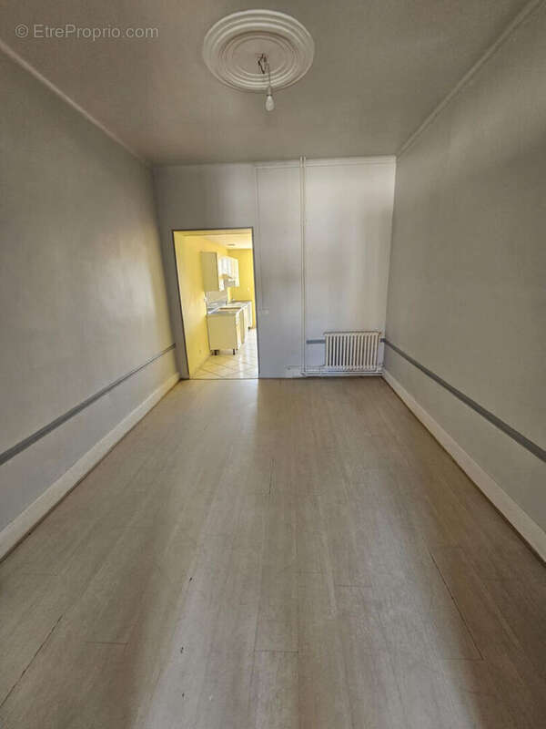 Maison à SAINT-QUENTIN