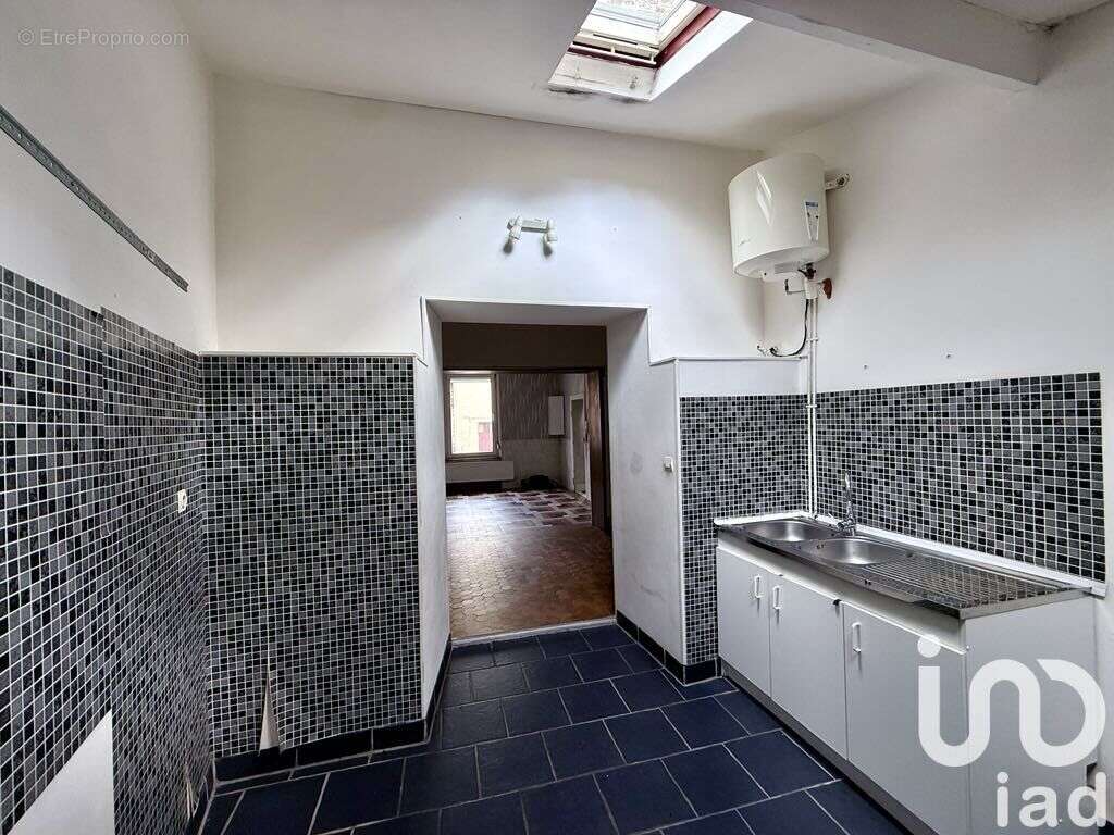 Photo 4 - Maison à SOLRE-LE-CHATEAU