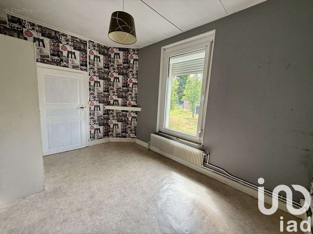 Photo 7 - Maison à SOLRE-LE-CHATEAU