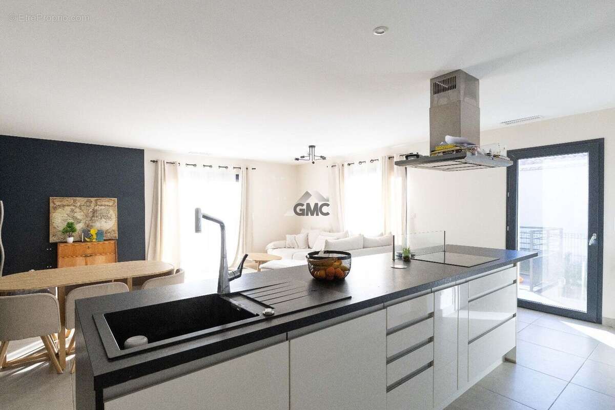 Photo 8 - Maison à ROUJAN