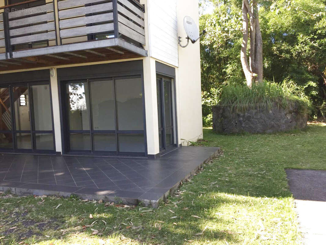 Photo 2 - Maison à SAINT-DENIS