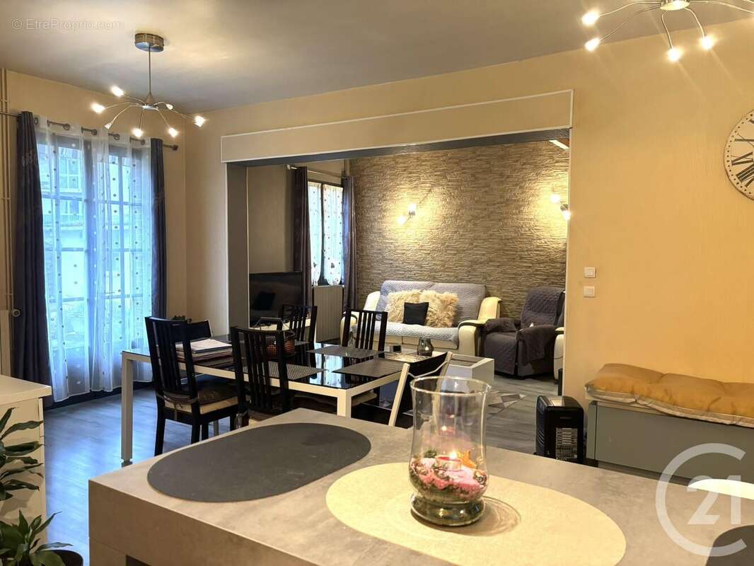 Photo 2 - Maison à CLERMONT