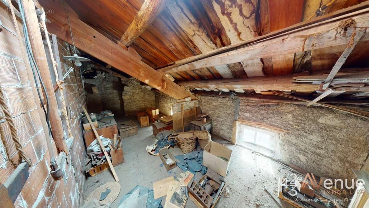 Appartement à SAINTE-SIGOLENE