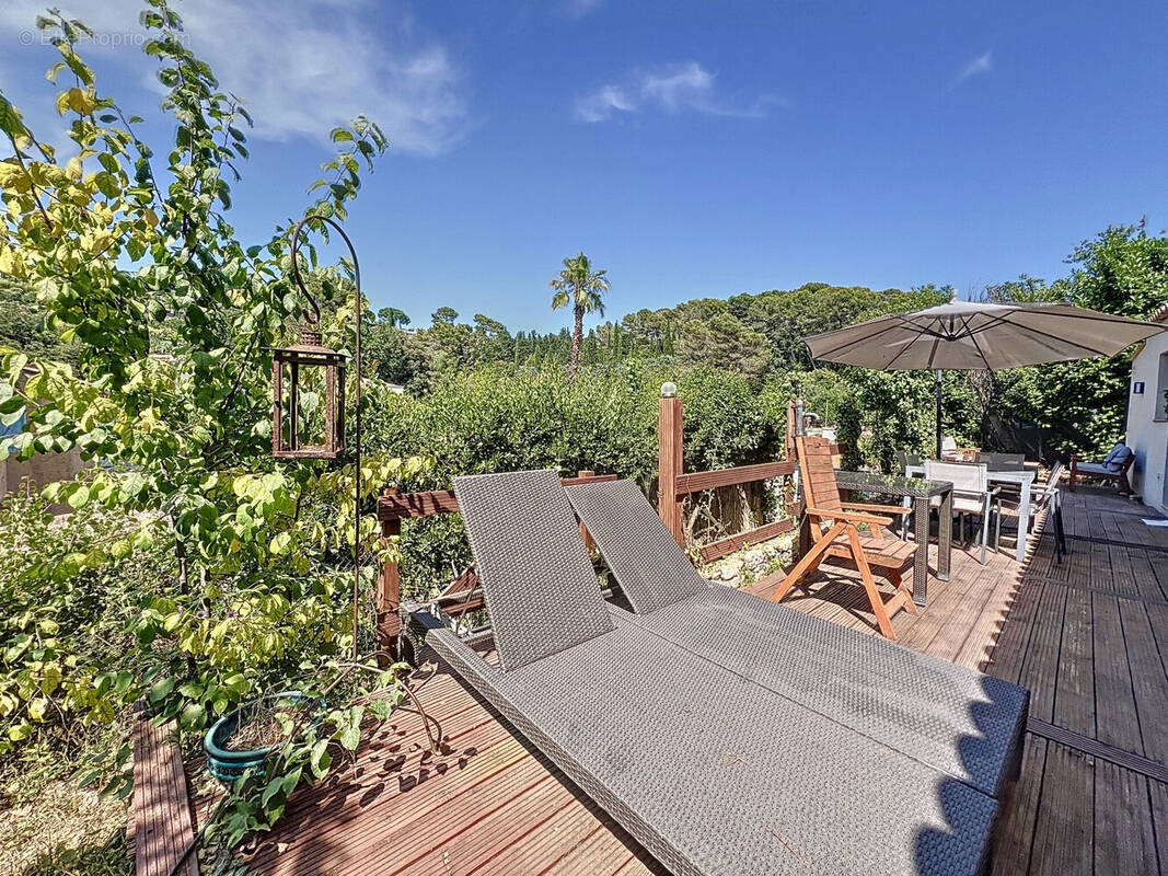 Photo 1 - Maison à MOUGINS