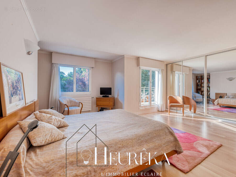 Maison à CHAMPIGNY-SUR-MARNE