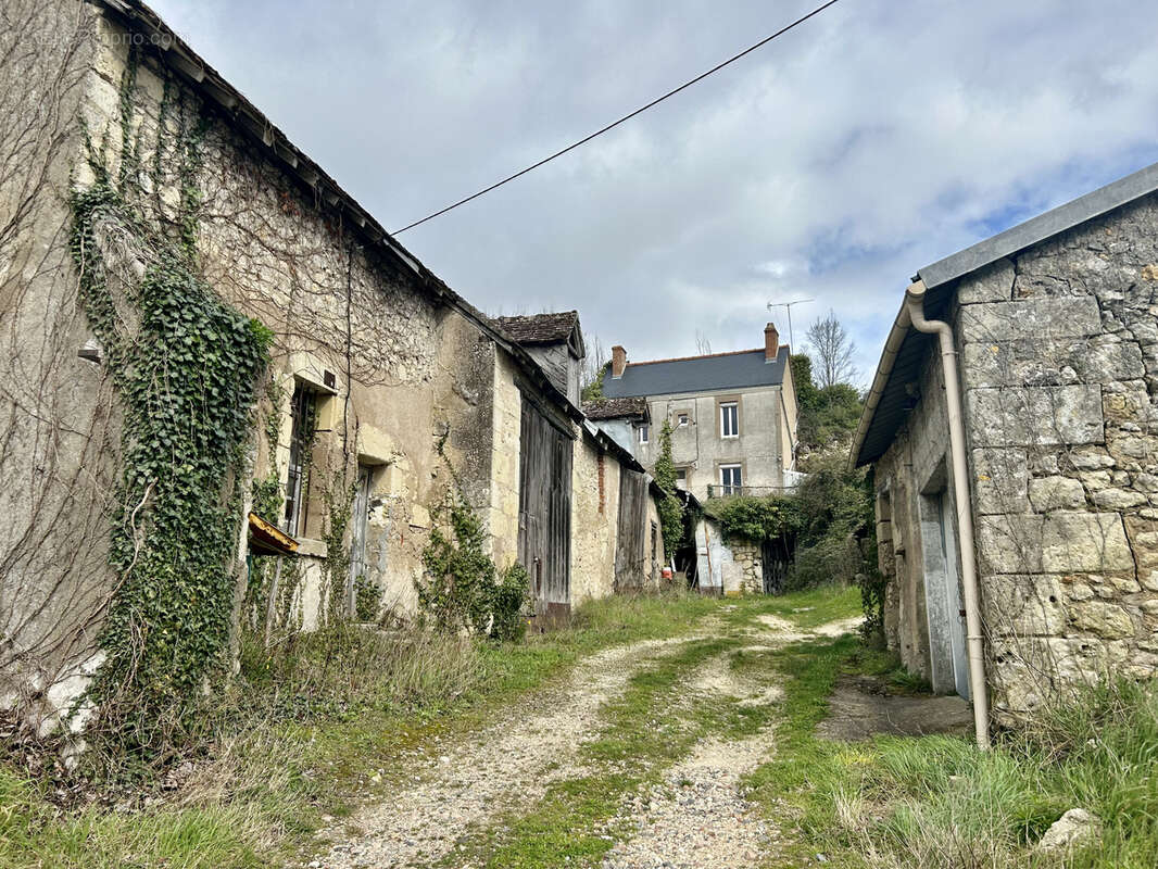 Maison à MONTLOUIS-SUR-LOIRE