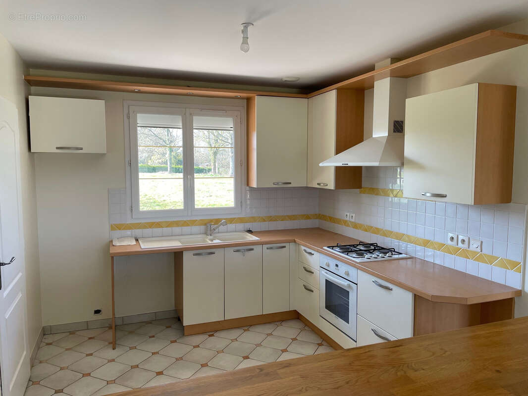 Maison à SAINT-MARTIN-EN-BRESSE