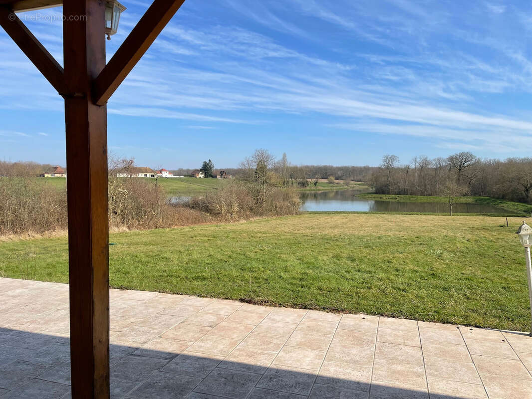 Maison à SAINT-MARTIN-EN-BRESSE