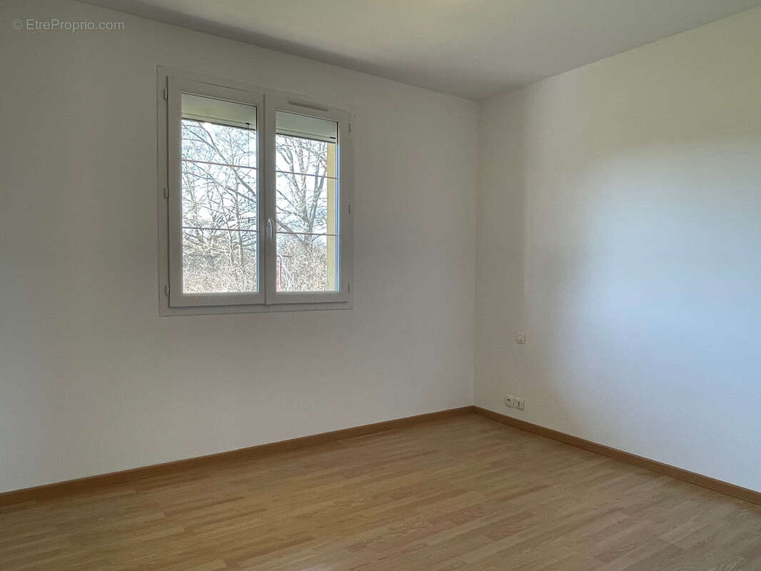 Maison à SAINT-MARTIN-EN-BRESSE