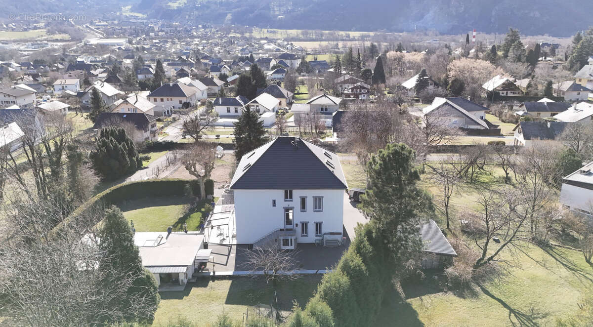 Maison à LA CHAMBRE