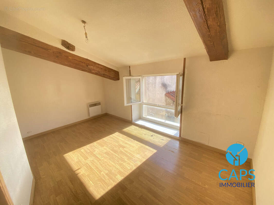 Chambre 1 - Appartement à CERET