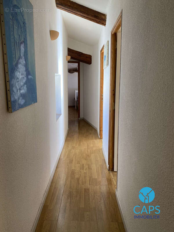 Couloir des chambres - Appartement à CERET