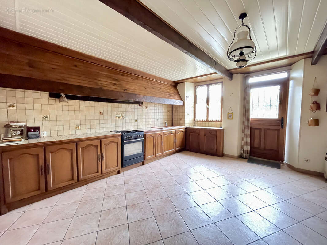 Maison à ROMILLY-SUR-SEINE