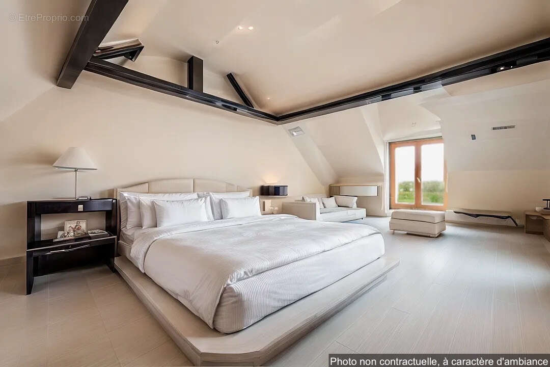 Maison à ROMILLY-SUR-SEINE