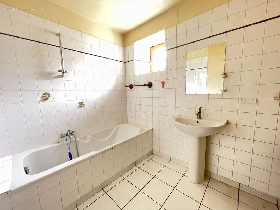 Maison à ROMILLY-SUR-SEINE