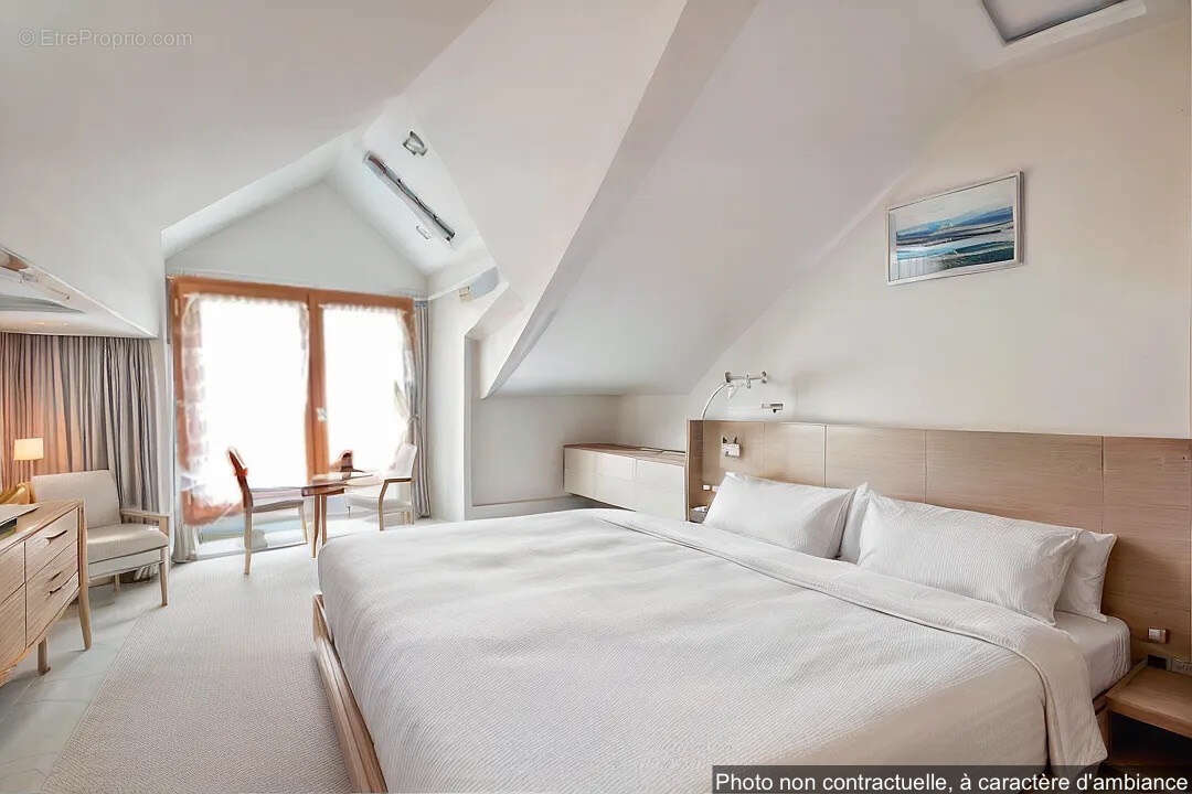 Maison à ROMILLY-SUR-SEINE