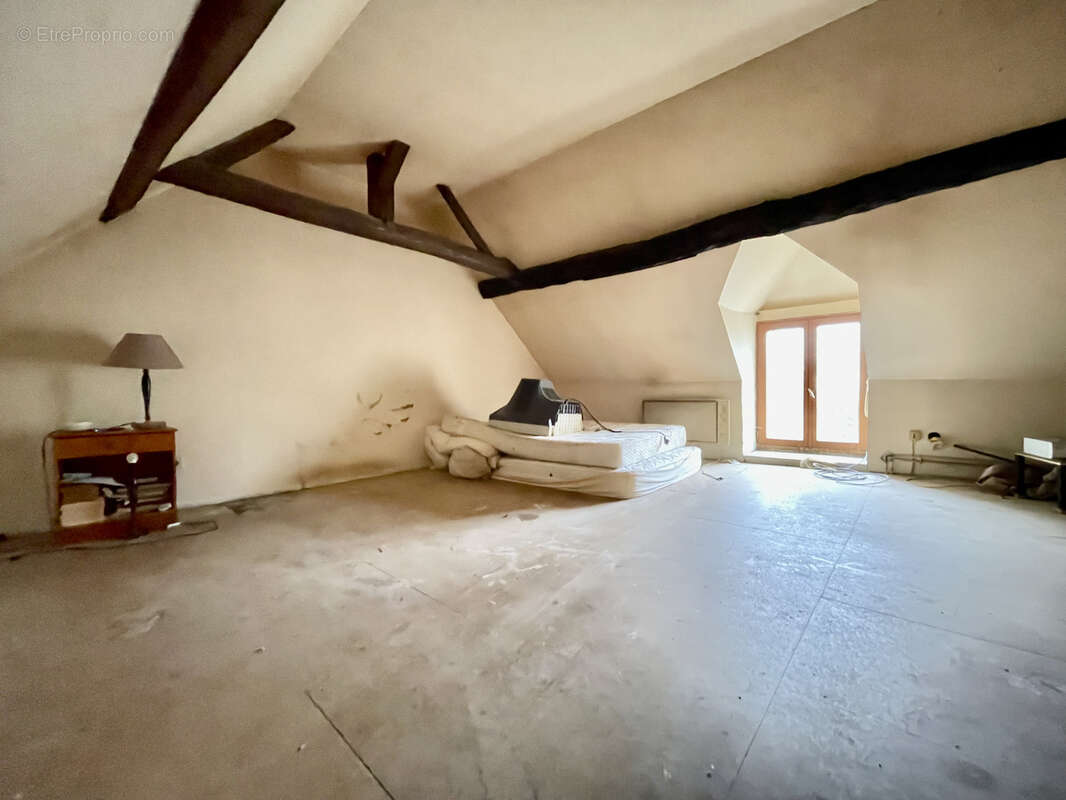 Maison à ROMILLY-SUR-SEINE