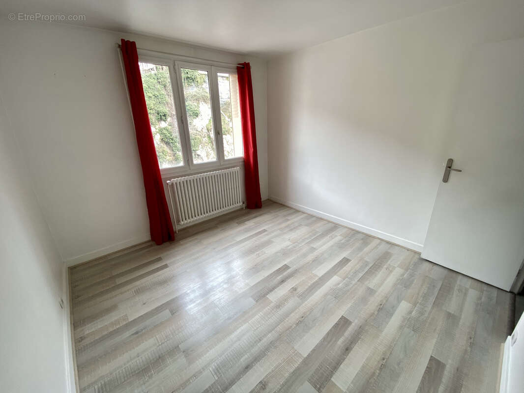 Appartement à SAINT-MICHEL-DE-MAURIENNE