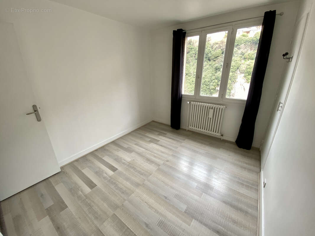 Appartement à SAINT-MICHEL-DE-MAURIENNE