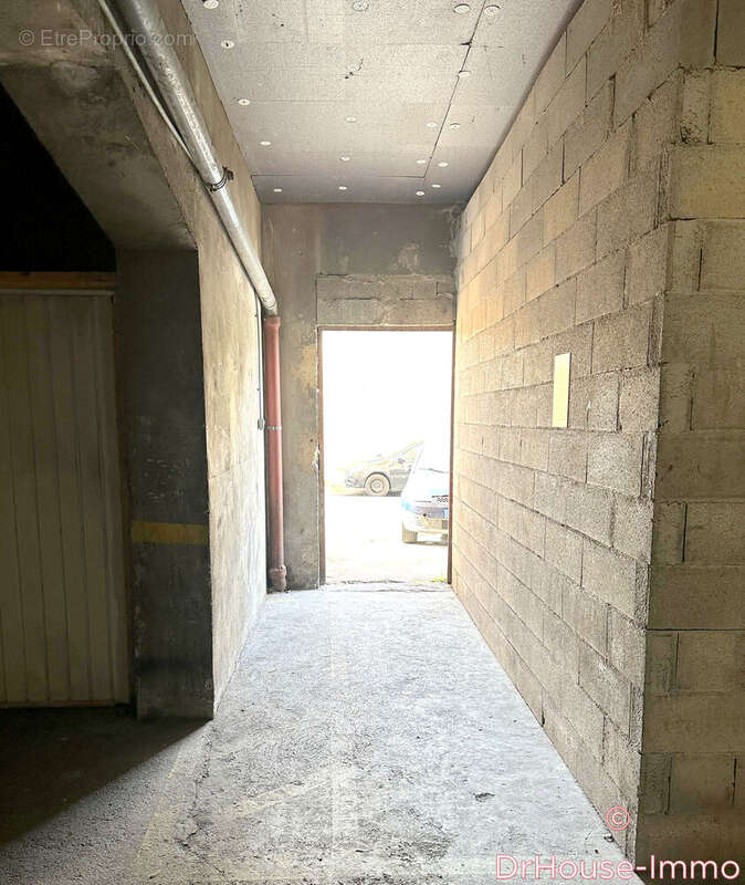 Parking à MARSEILLE-14E