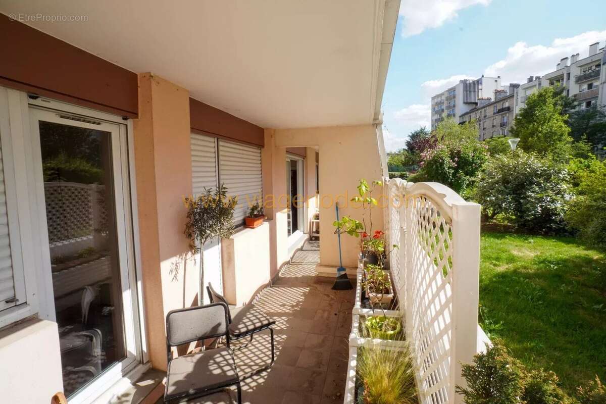 Appartement à PARIS-20E