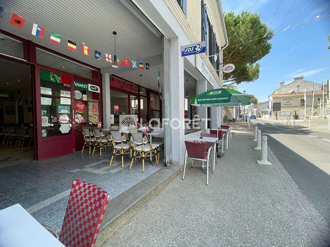 Commerce à MESCHERS-SUR-GIRONDE