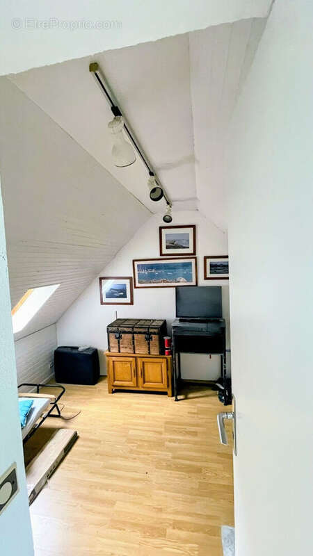 Maison à SAINT-GERMAIN-DE-TALLEVENDE-LA-LANDE-VAUMONT