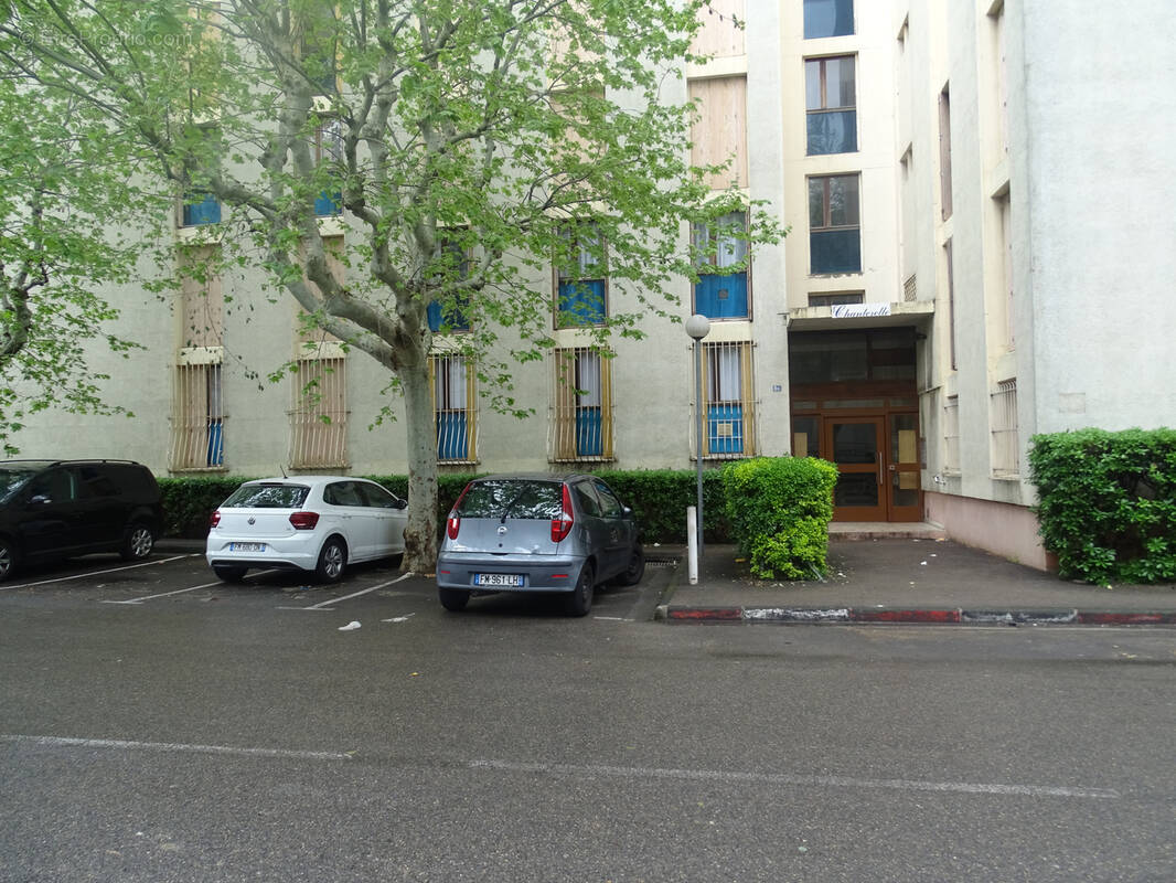 Appartement à MARSEILLE-15E