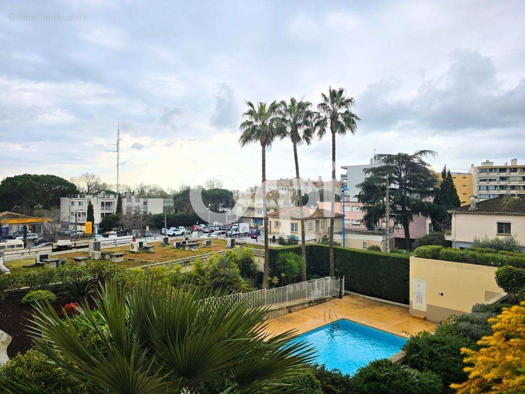 Appartement à MANDELIEU-LA-NAPOULE