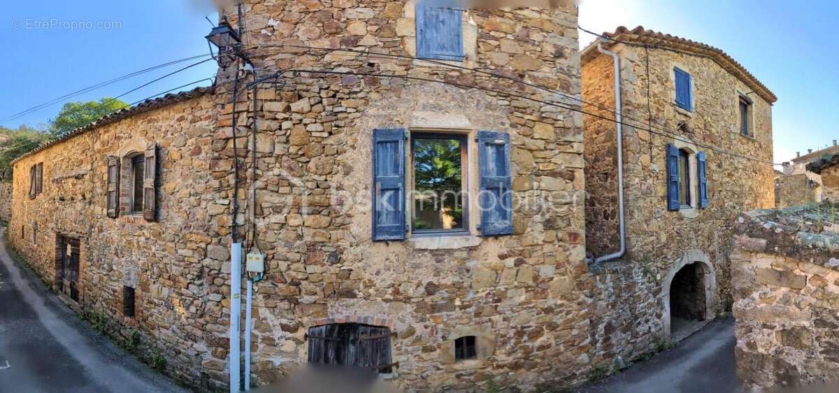 Maison à SAINT-JEAN-DU-PIN