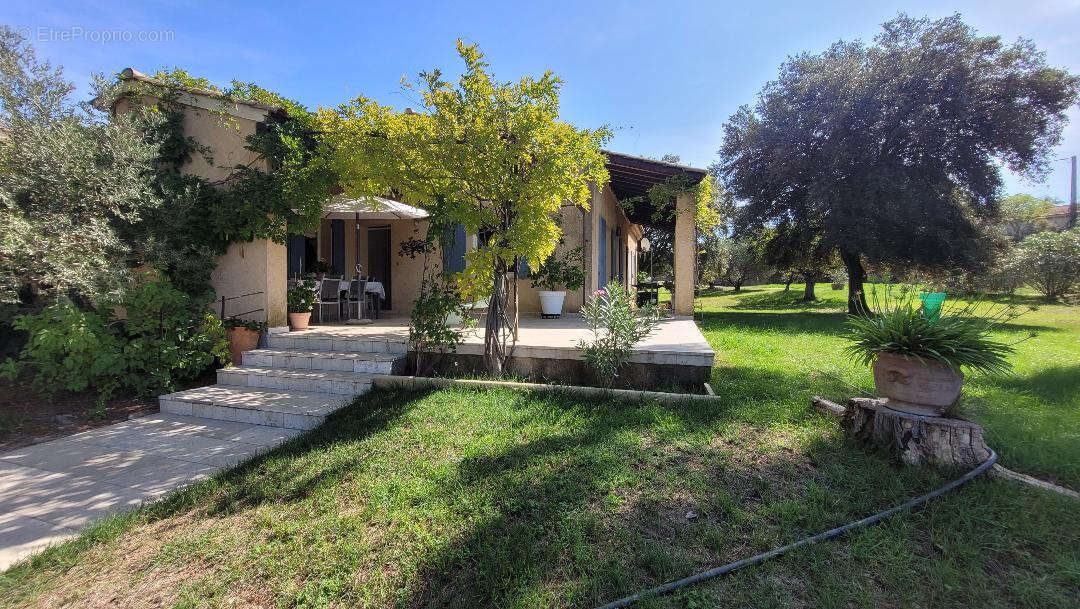 Maison à SERIGNAN-DU-COMTAT