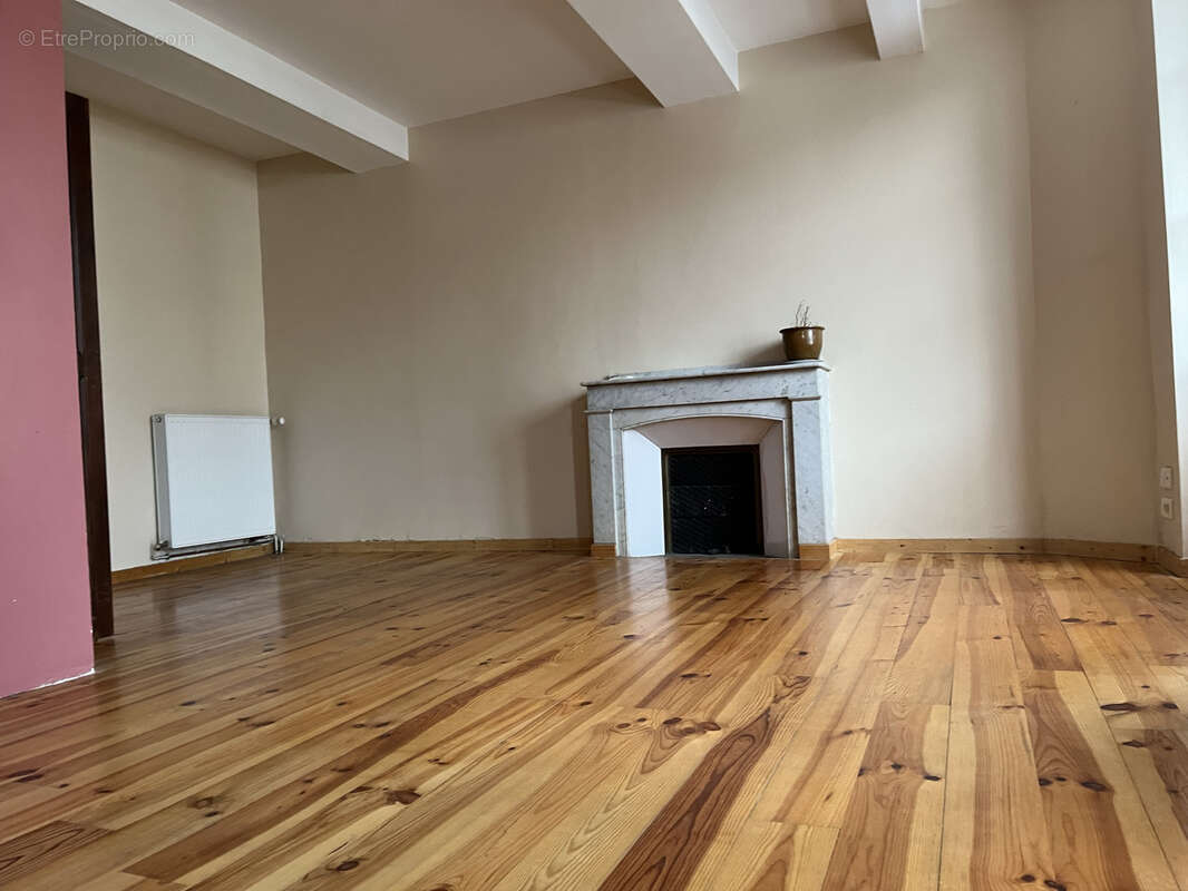 Maison à LEZIGNAN-CORBIERES