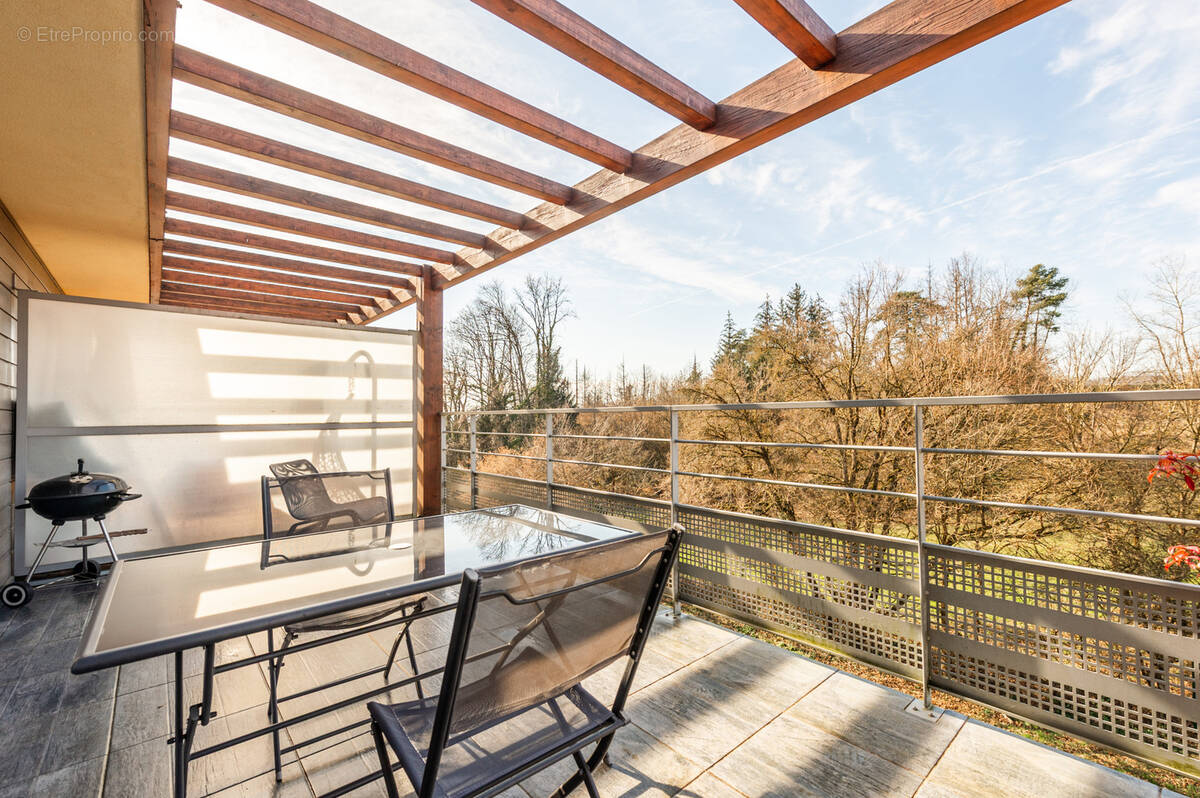 Appartement à SEYNOD