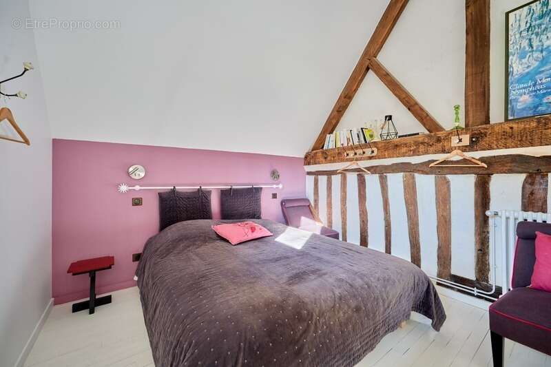 Maison à PONT-L&#039;EVEQUE